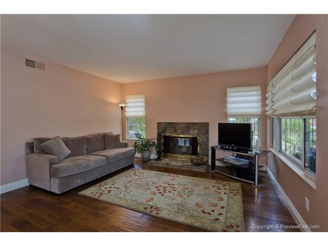 1764 Crystal Ridge Way Vista, CA 92081 - Photo 8 of 25 Gallery Image 8