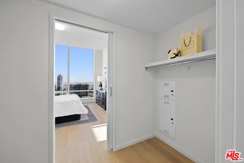 $6,800 | Undisclosed Address, Los Angeles, CA 90017