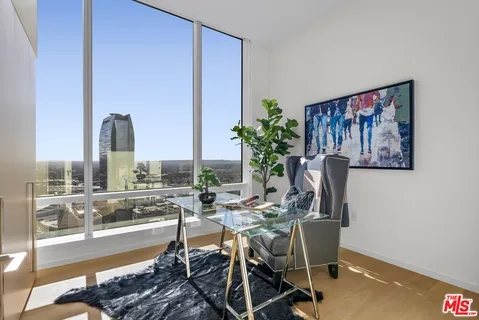 $6,800 | Undisclosed Address, Los Angeles, CA 90017