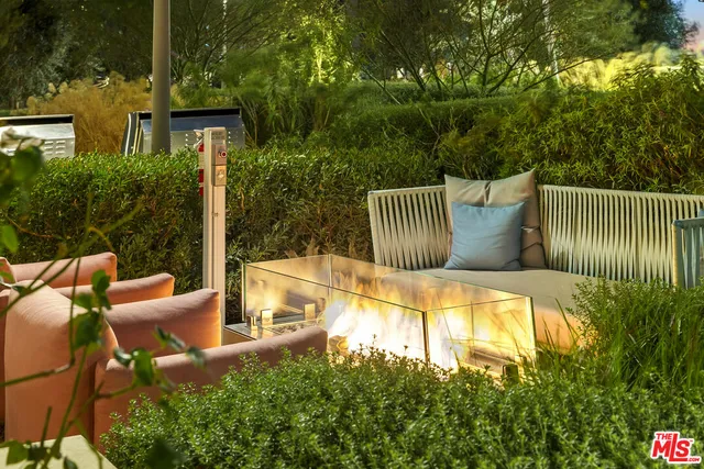 $6,800 | Undisclosed Address, Los Angeles, CA 90017