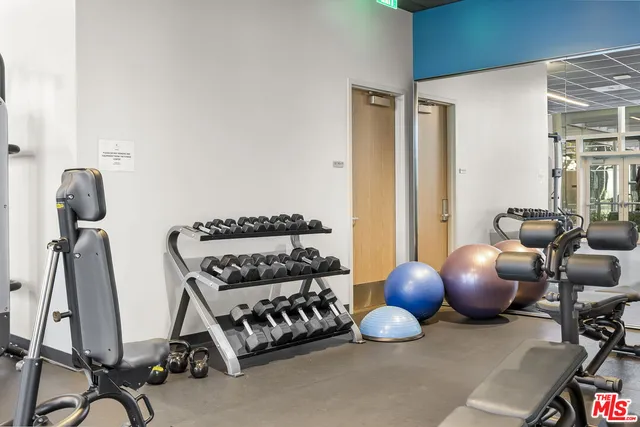 $6,800 | Undisclosed Address, Los Angeles, CA 90017