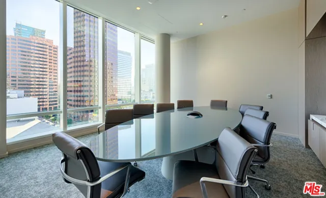 $6,800 | Undisclosed Address, Los Angeles, CA 90017