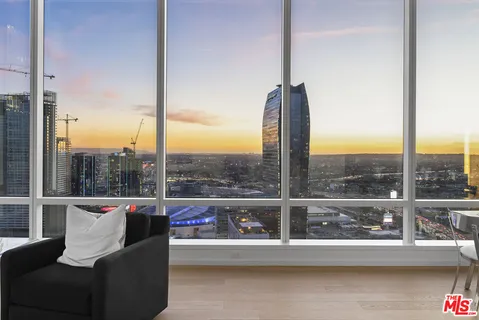 $6,800 | Undisclosed Address, Los Angeles, CA 90017