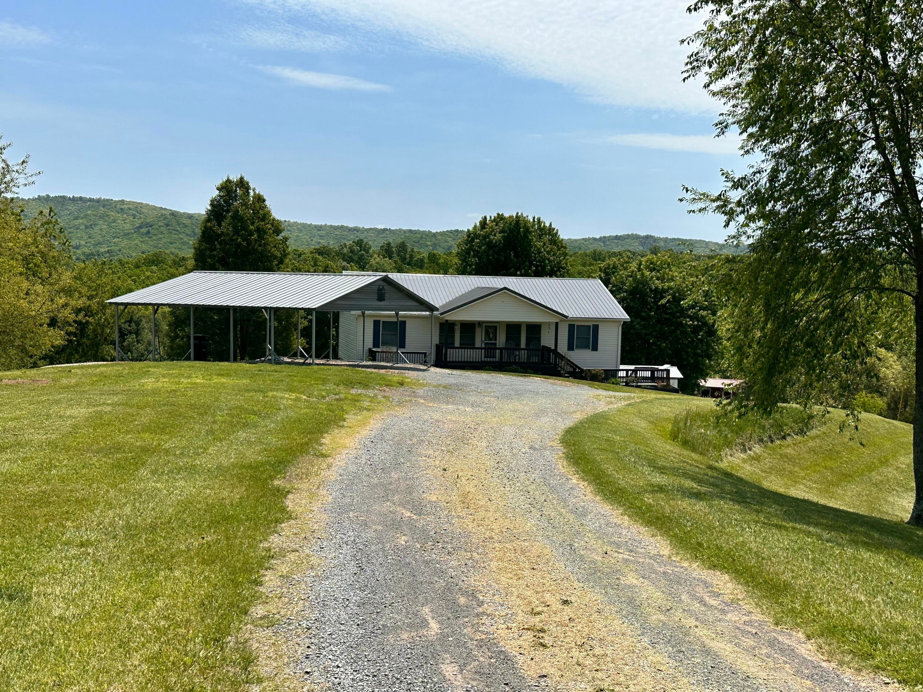 164 Charles Masters Road Ronceverte, WV 24970 - Photo 2 of 73 Charles Masters Road