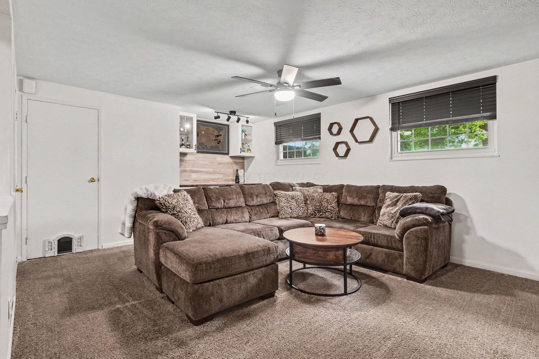 1759 River Bend Road Columbus, OH 43223 - Photo 20 of 32 020_file_4463
