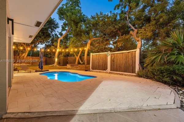 a view of outdoor space