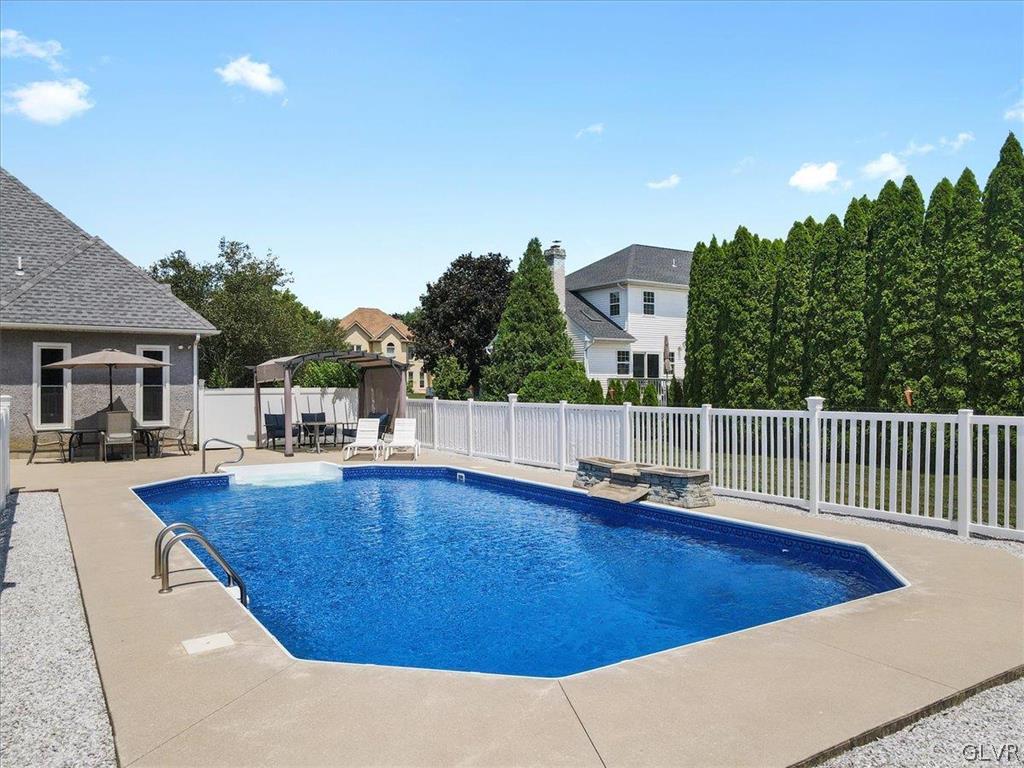 5813 Shows Road Bethlehem, PA 18017 - Photo 10 of 41 Gallery Image 10