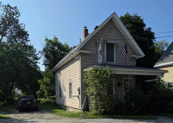 $145,000 | 105 Brook Street, Barre, VT 05641
