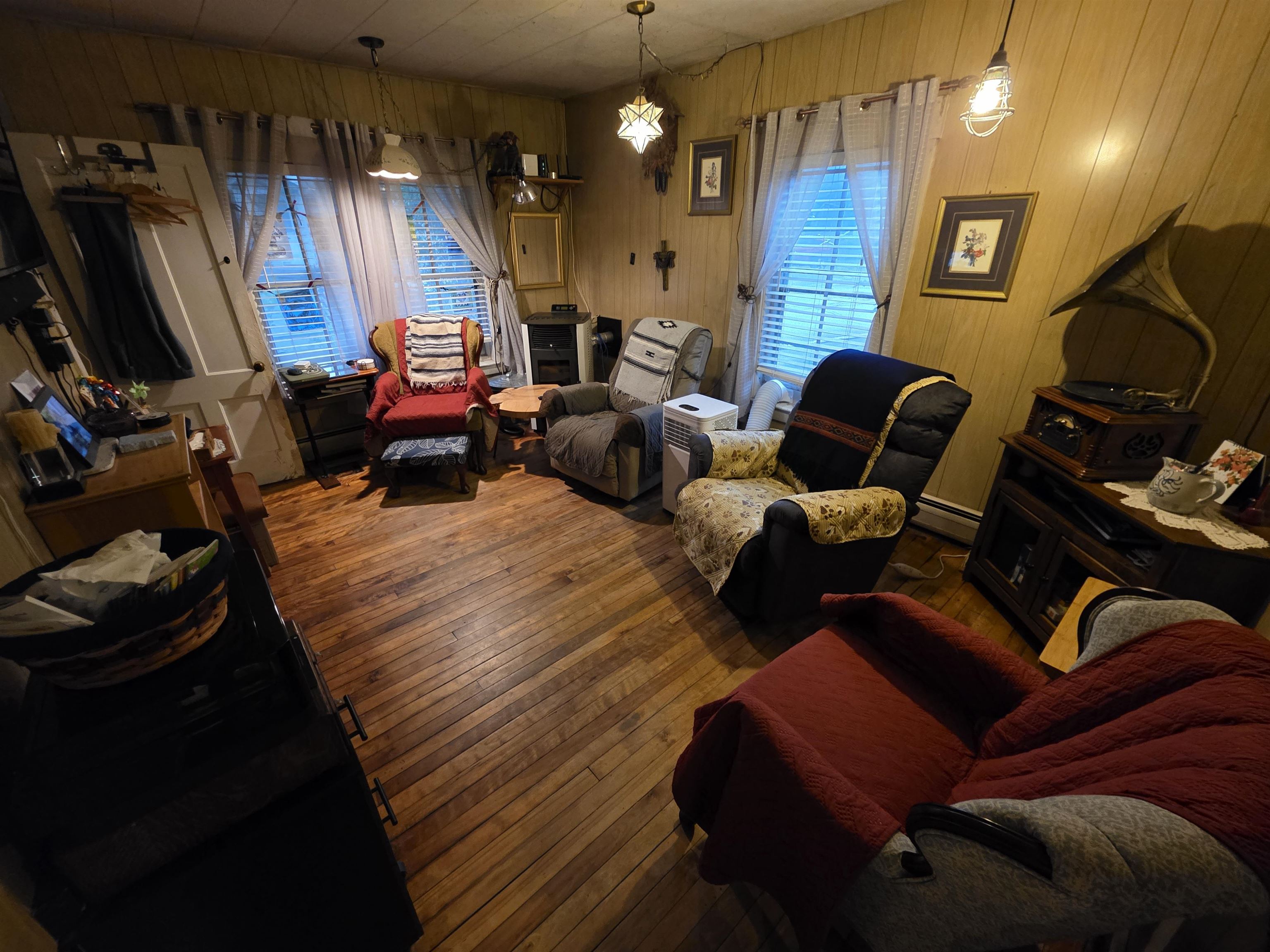 105 Brook Street Barre, VT 05641 - Photo 15 of 29