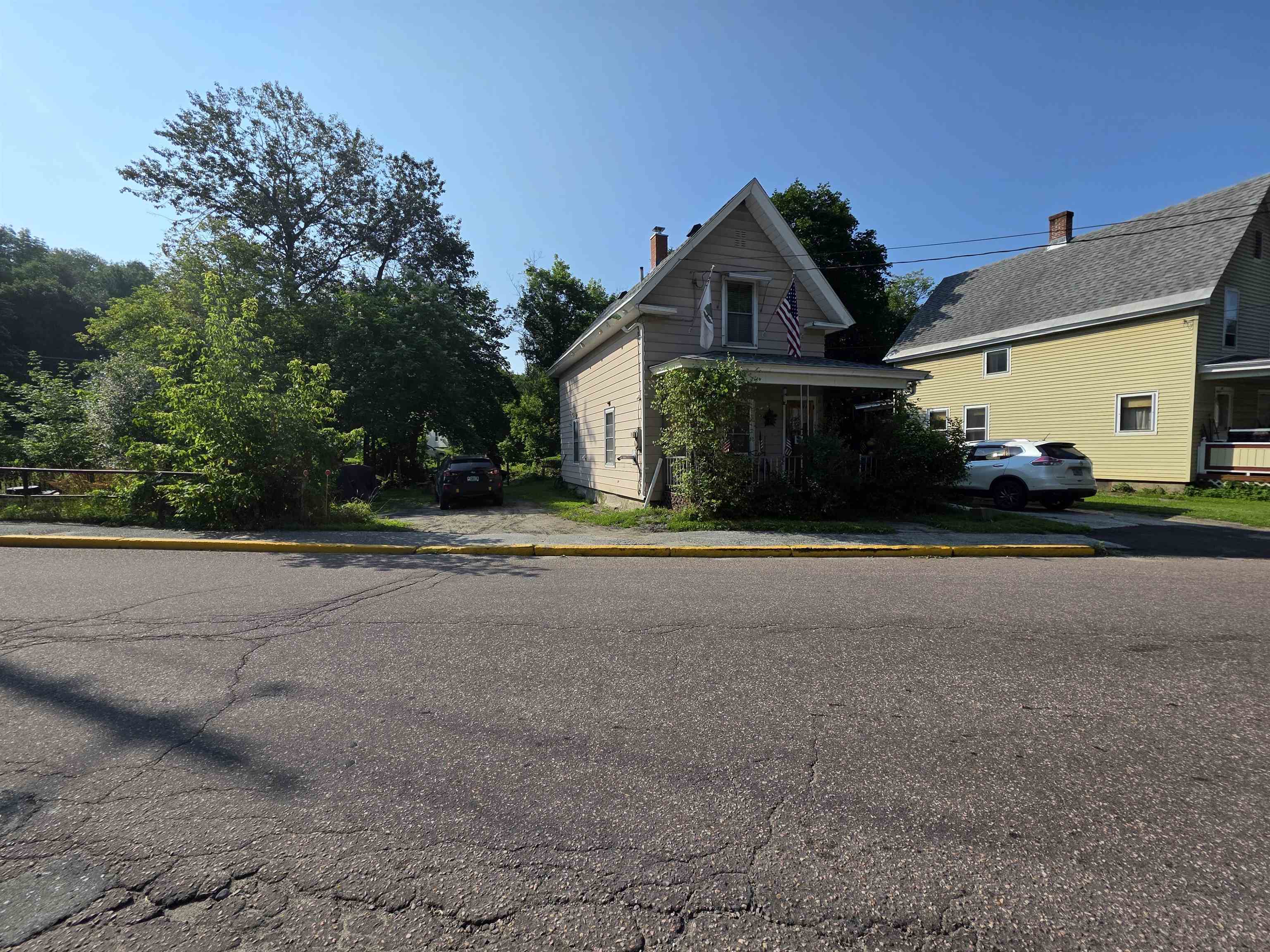 105 Brook Street Barre, VT 05641 - Photo 2 of 29