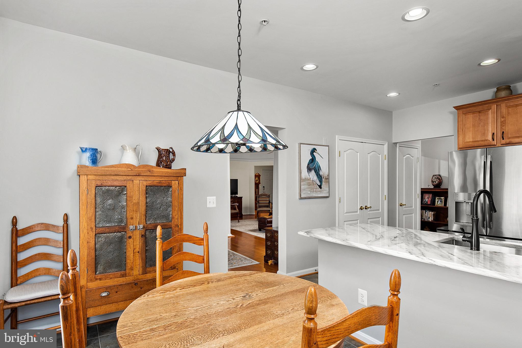 7305 Brookview Road, Unit 407 Elkridge, MD 21075 - Photo 9 of 36 Breakfast Area/Kitchen