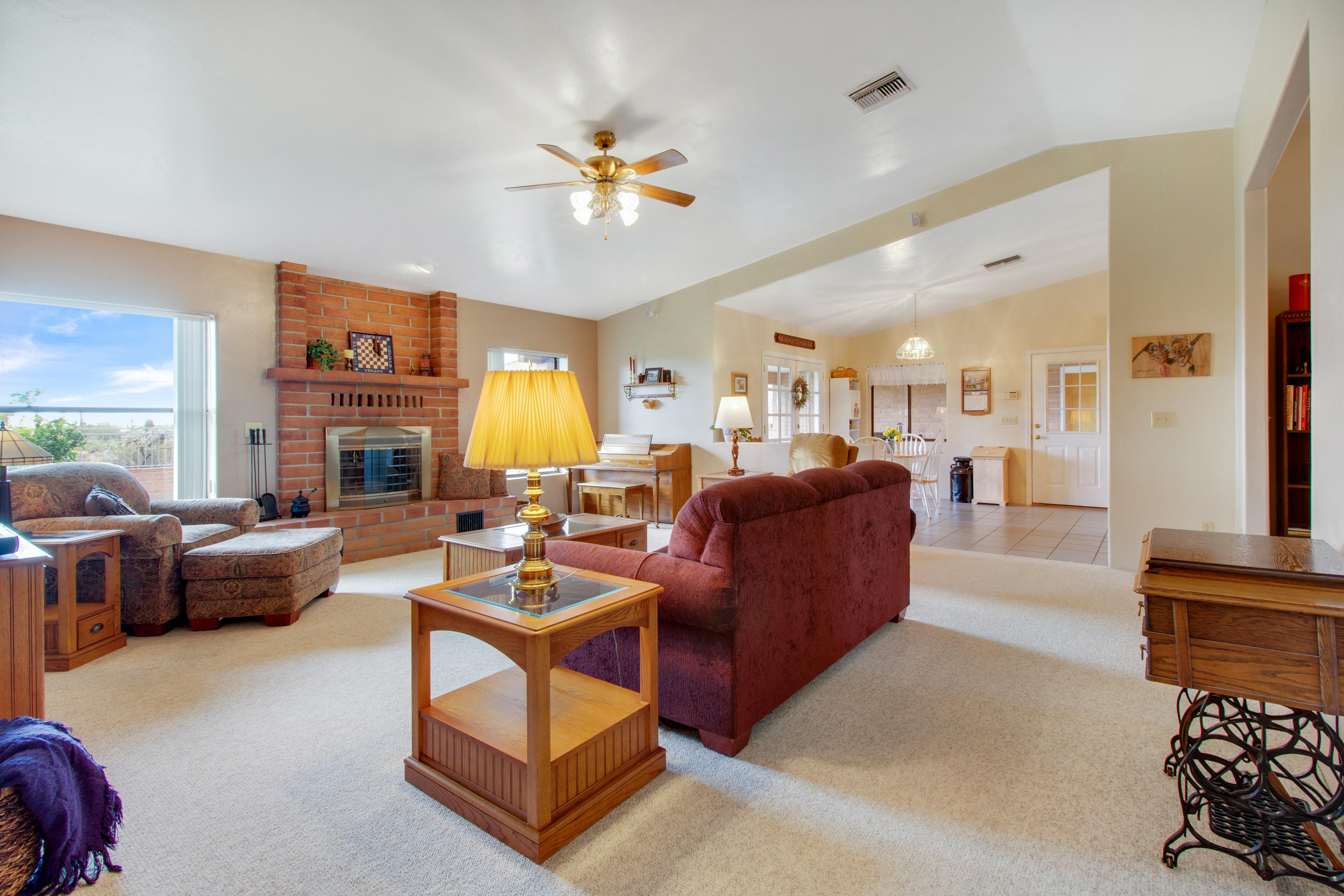 4505 North Sanders Road Tucson, AZ 85743 - Photo 5 of 49 Gallery Image 5