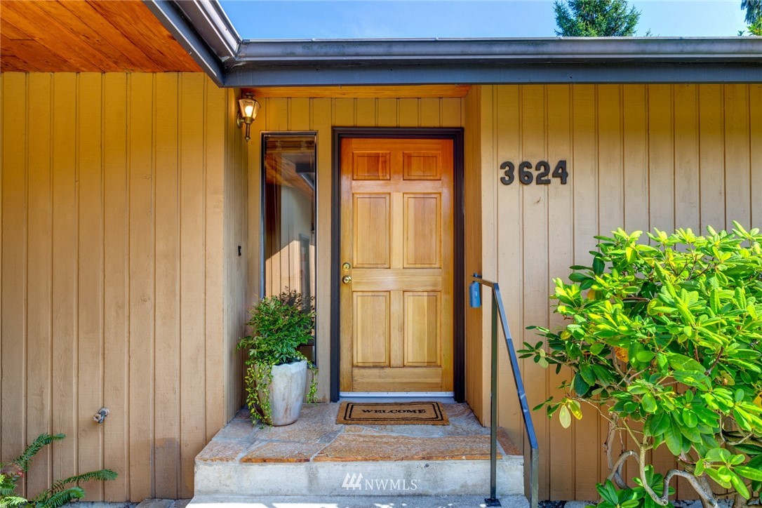 3624 Home Road Bellingham, WA 98225 - Photo 2 of 25 Gallery Image 2