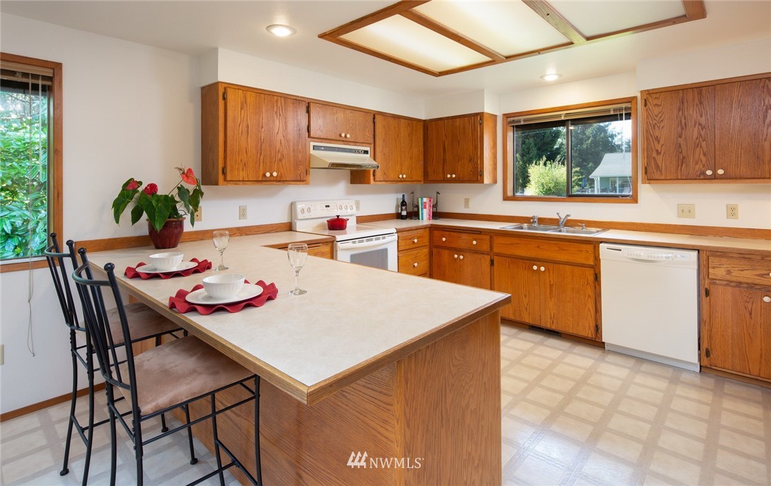 3624 Home Road Bellingham, WA 98225 - Photo 5 of 25 Gallery Image 5
