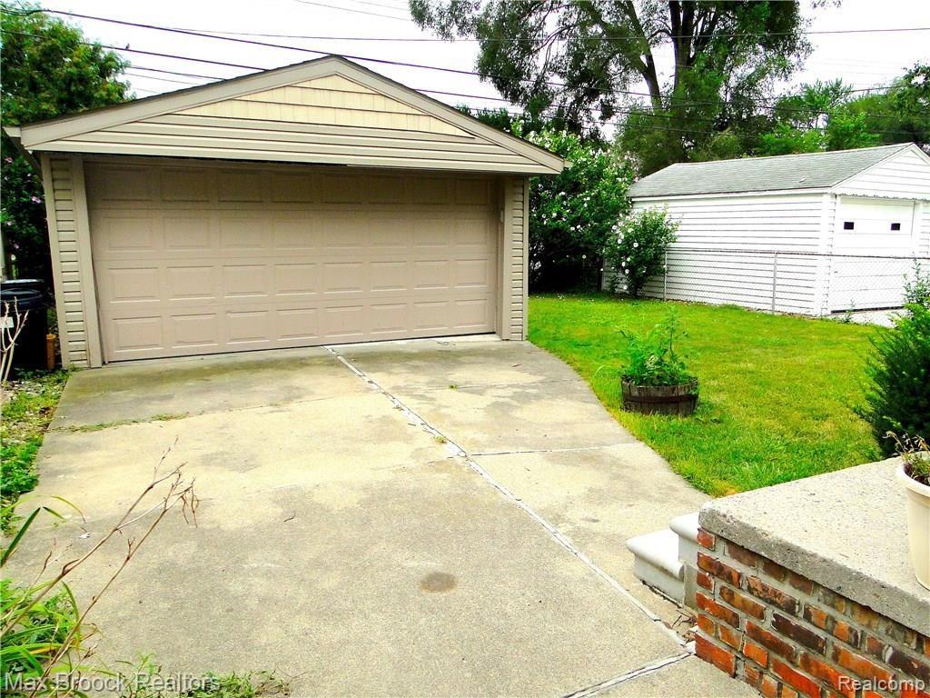 13285 Rosedale Street Southgate, MI 48195 - Photo 16 of 16