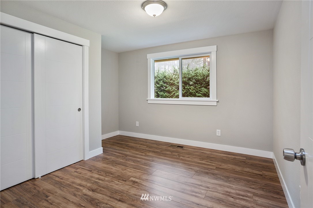 9625 Mullen Road Southeast Olympia, WA 98513 - Photo 13 of 25 Gallery Image 13