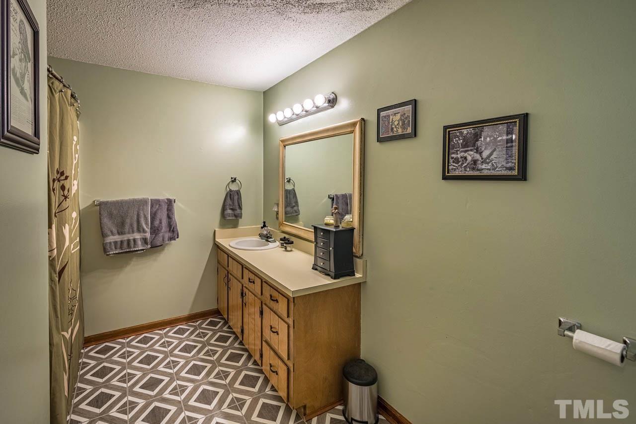3920 Allen Street West Raleigh, NC 27603 - Photo 9 of 20