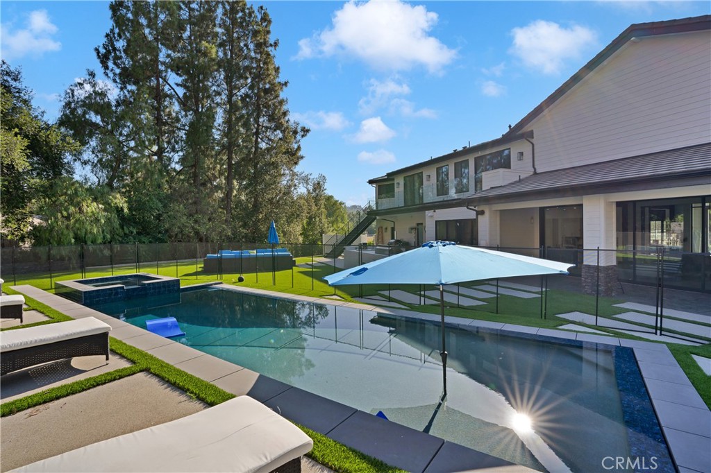 6006 Spring Valley Road Hidden Hills, CA 91302 - Photo 31 of 36