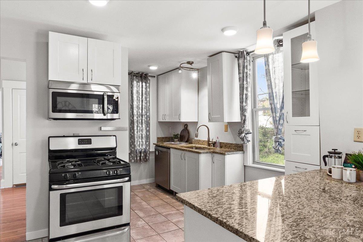 4940 Plainville Road Cincinnati, OH 45227 - Photo 9 of 26 Gallery Image 9