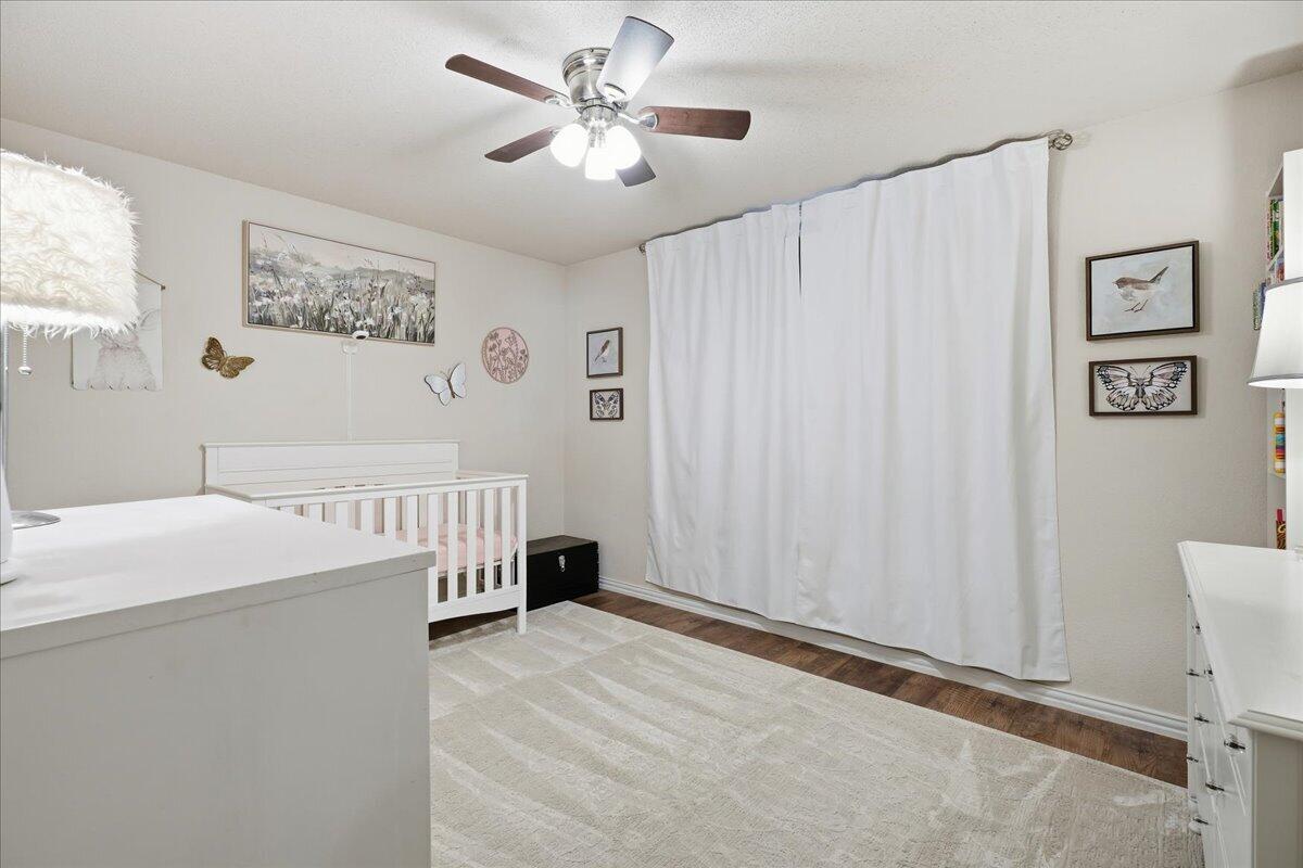 148 North Utica Avenue Lubbock, TX 79416 - Photo 4 of 42 04-nmwp-2