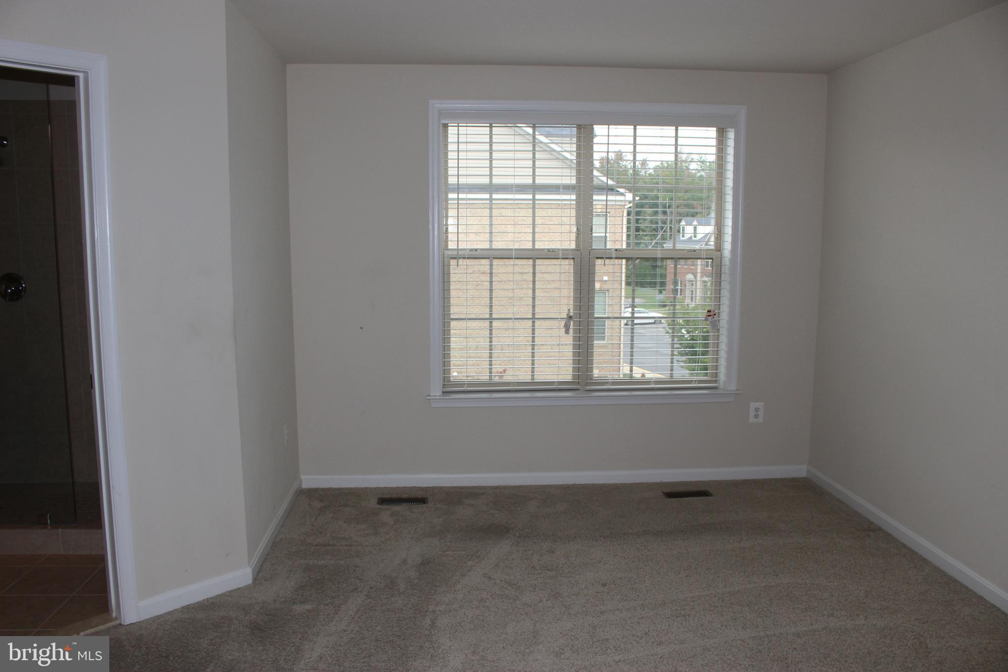 7410 Redleaf Row Road Brandywine, MD 20613 - Photo 14 of 36 Primary Bedroom