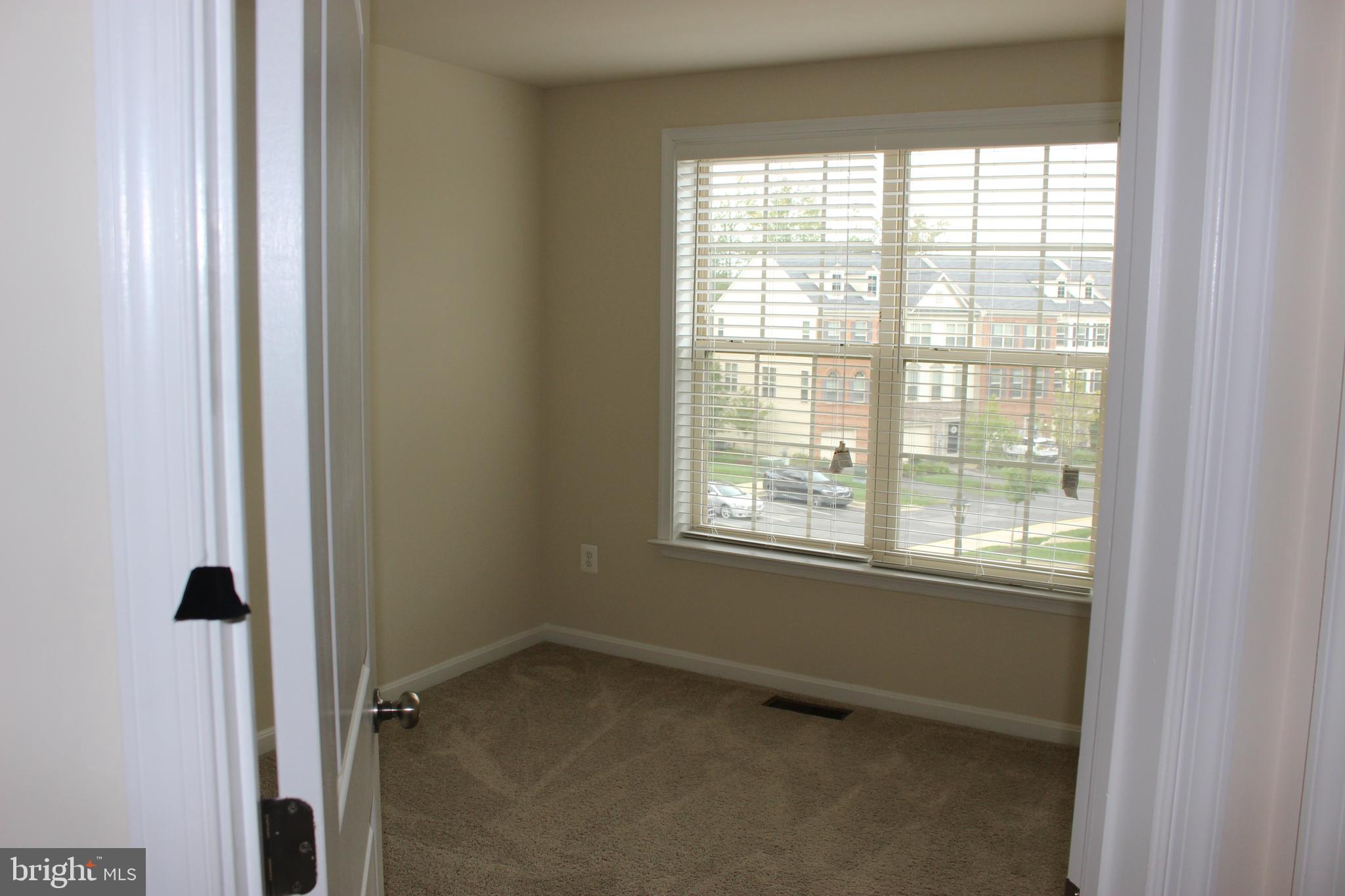 7410 Redleaf Row Road Brandywine, MD 20613 - Photo 31 of 36 Bedroom #3