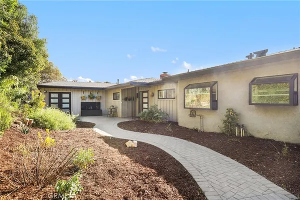 $1,550,000 | 1918 Chandos Lane, La Habra Heights, CA 90631