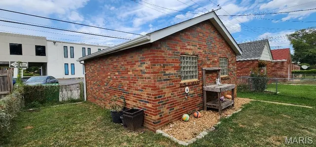 $499,900 | 6637 Devonshire Avenue, Unit 2, St. Louis, MO 63109