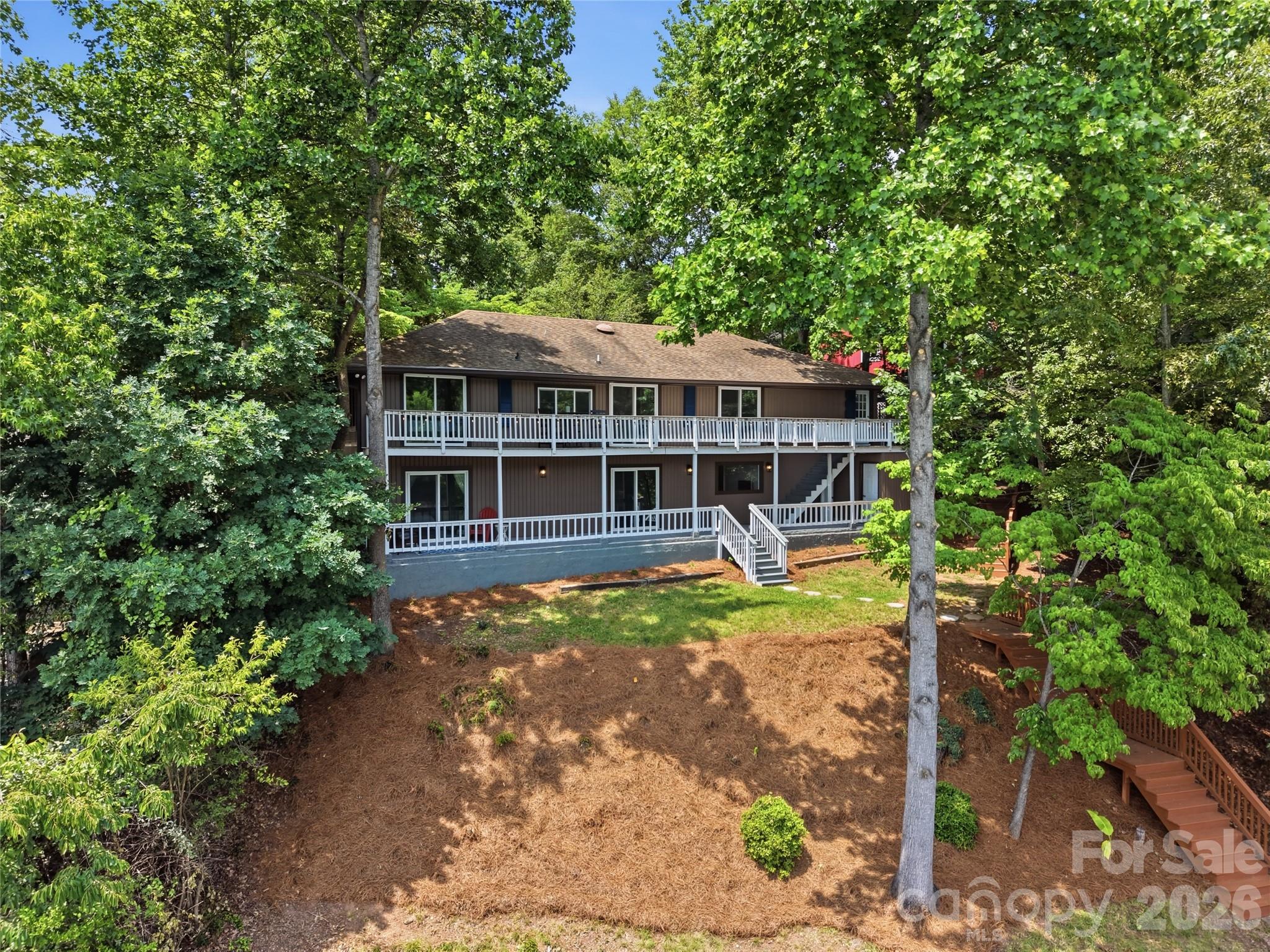 1113 Palmyra Drive Tega Cay, SC 29708 - Photo 37 of 47