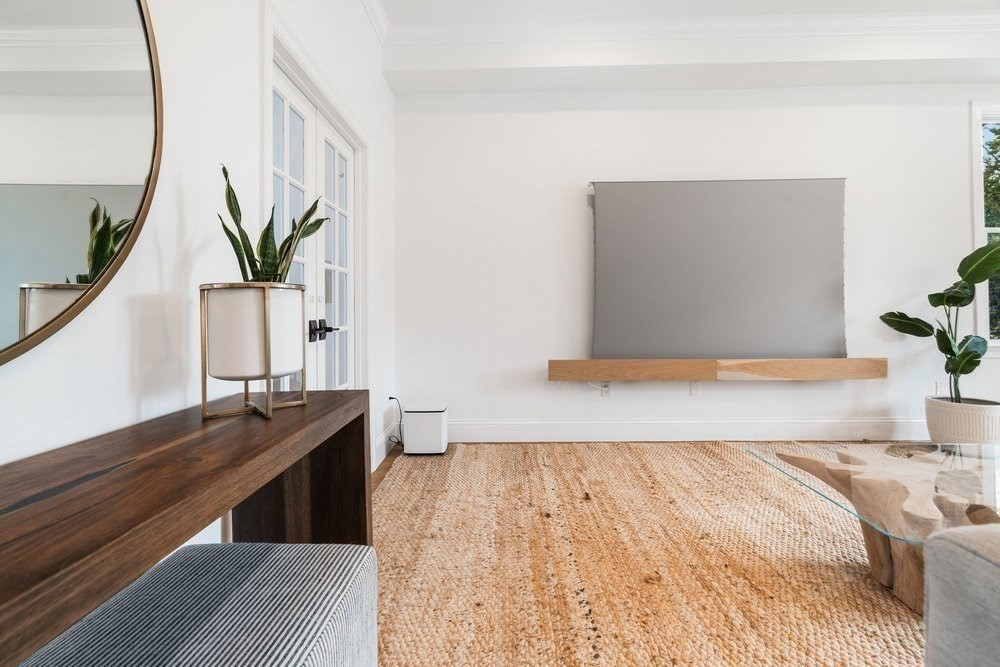 560 East 5th Street, Unit 2 Boston, MA 02127 - Photo 9 of 27 a bedroom with a bed and a potted plant
