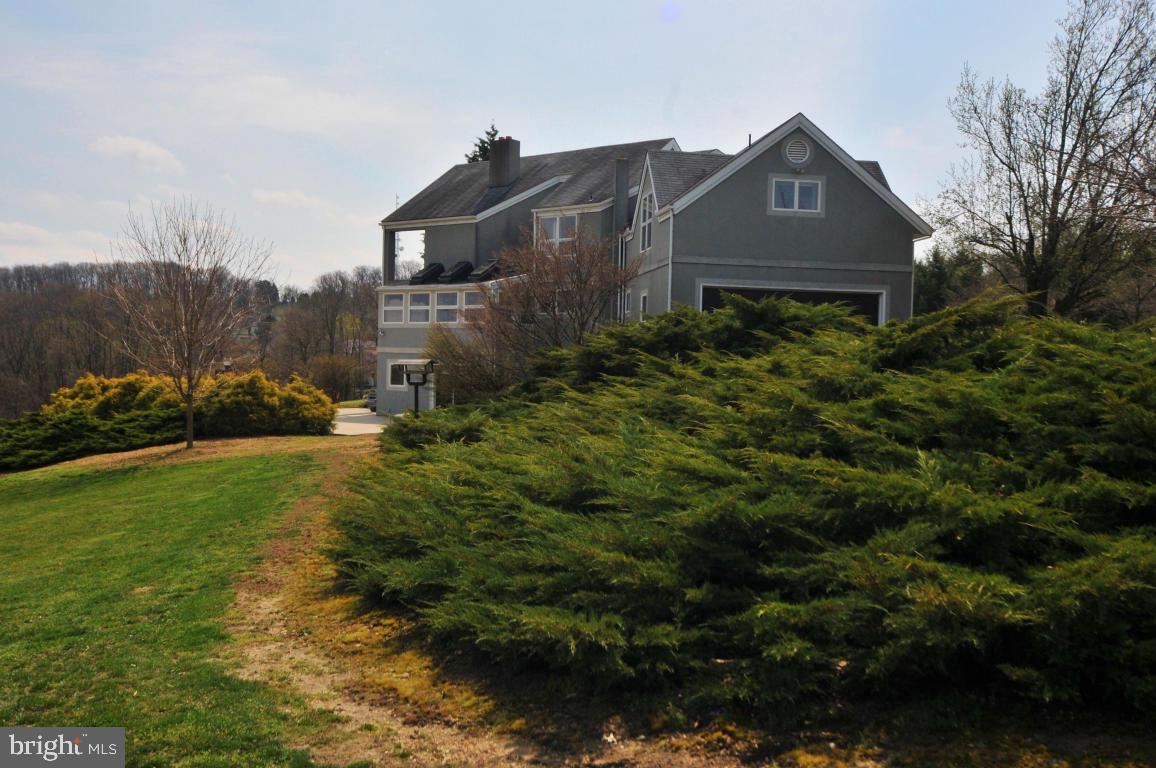 733 High Ridge Road Mount Joy, PA 17552 - Photo 31 of 36 Gallery Image 31