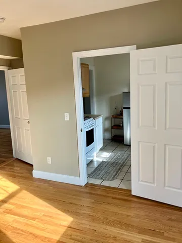 $1,900 | 25 Roslyn Street, Unit 4, Salem, MA 01970