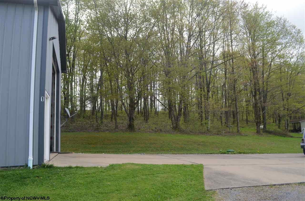 1 Groves Road Masontown, WV 26542 - Photo 3 of 6 Gallery Image 3