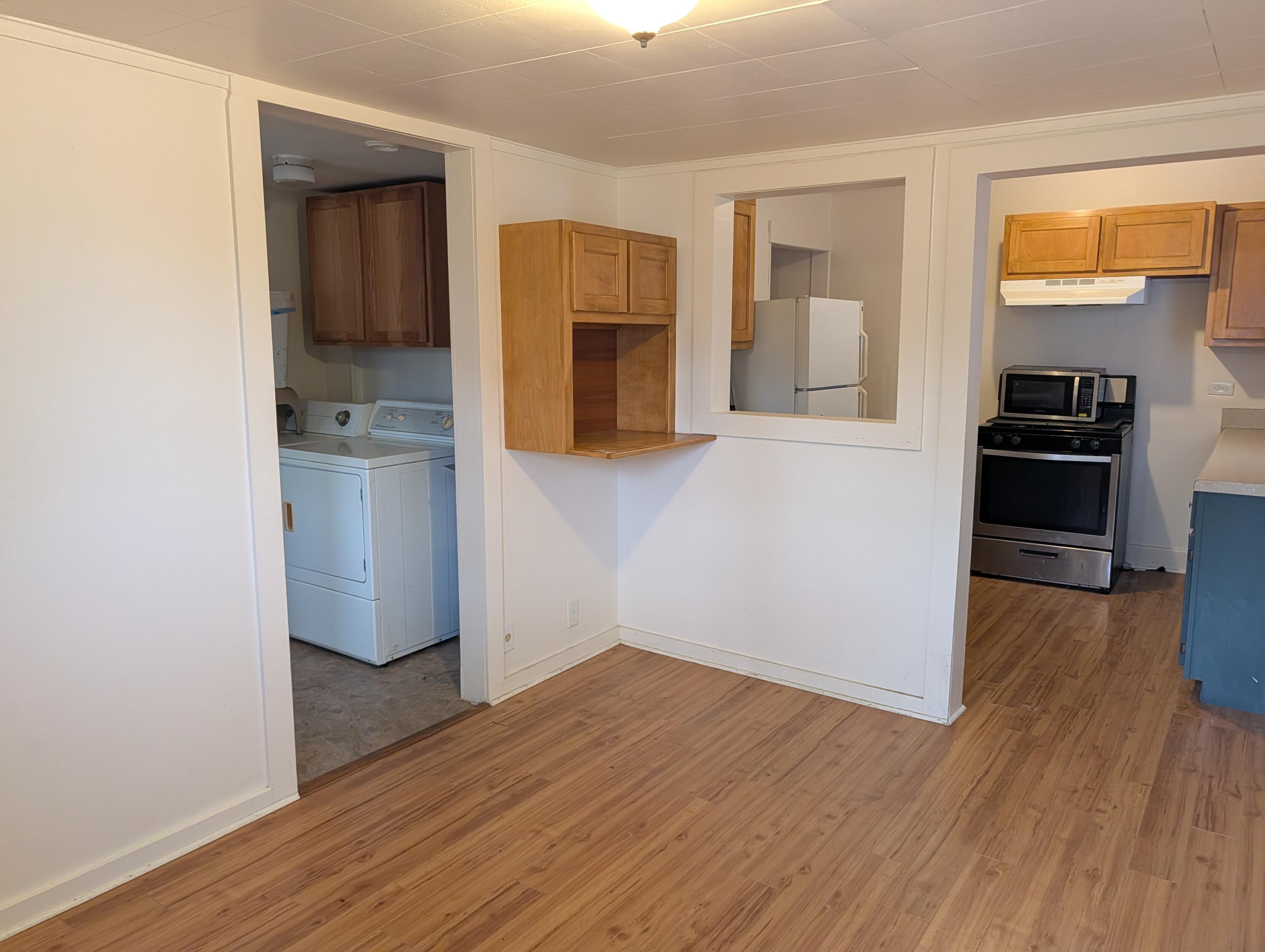 625 West Rhea Avenue Spring City, TN 37381 - Photo 14 of 41 PXL_20260119_215112897