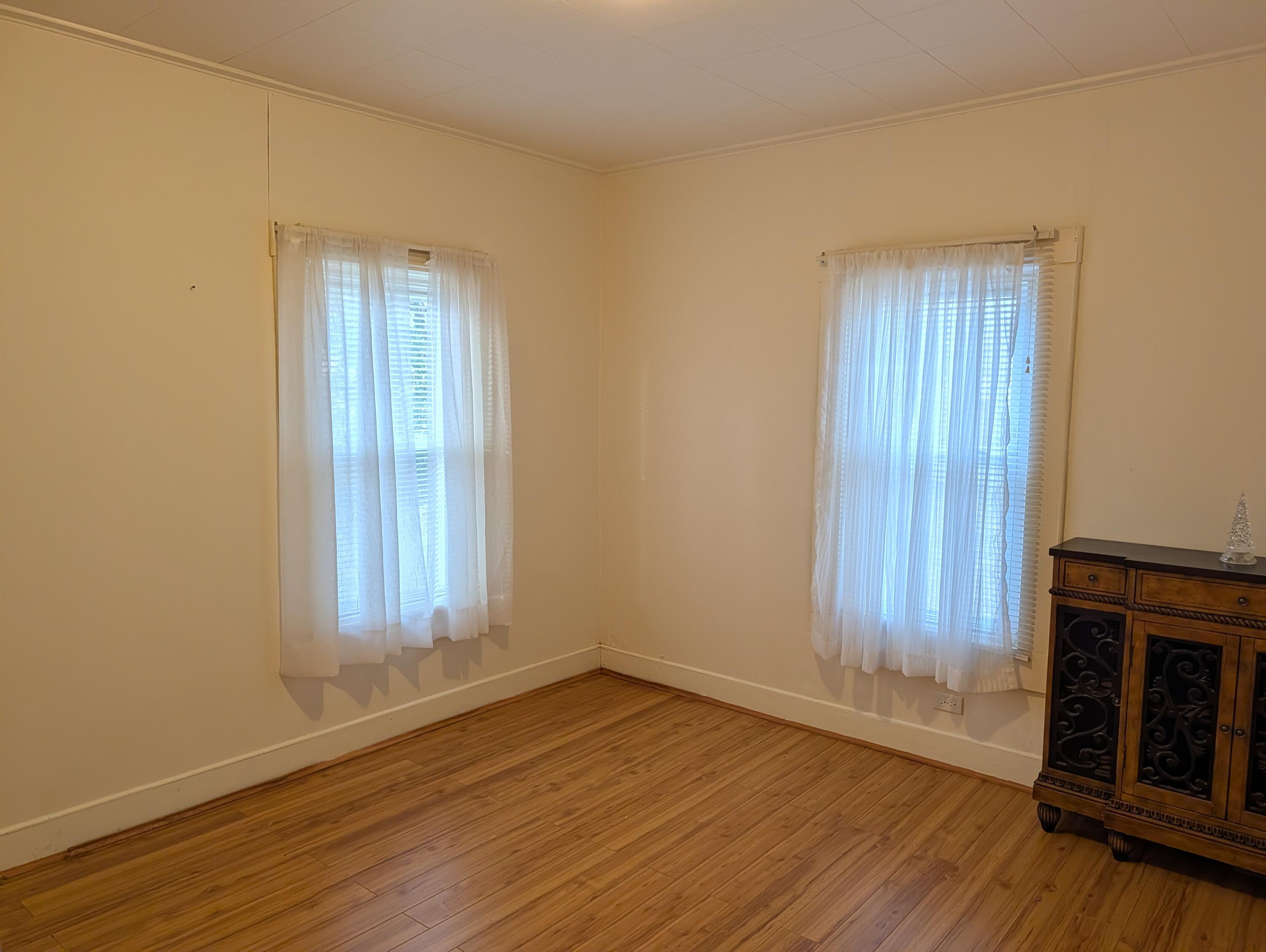 625 West Rhea Avenue Spring City, TN 37381 - Photo 29 of 41 PXL_20260119_214233235