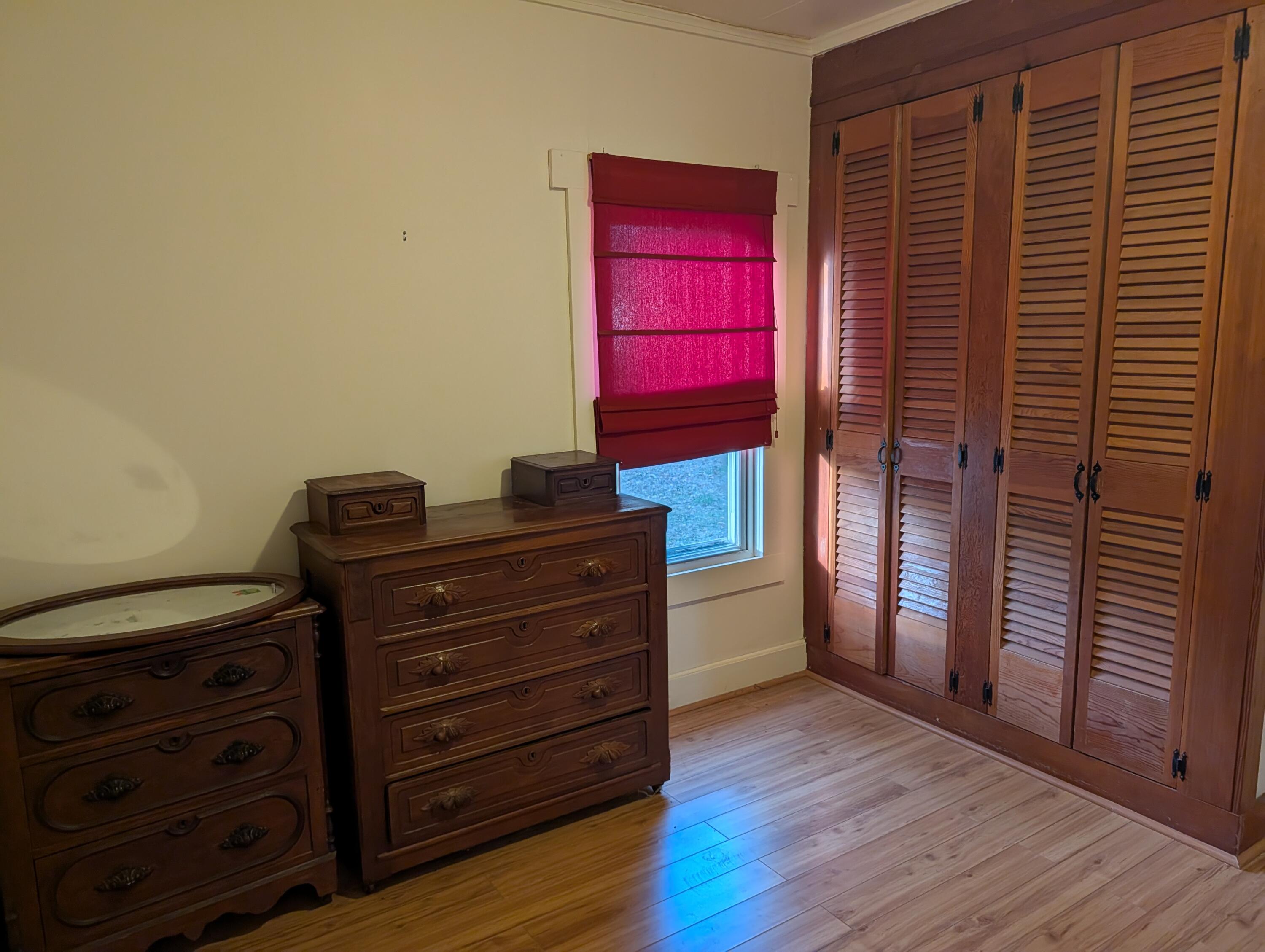 625 West Rhea Avenue Spring City, TN 37381 - Photo 32 of 41 PXL_20260119_214336657