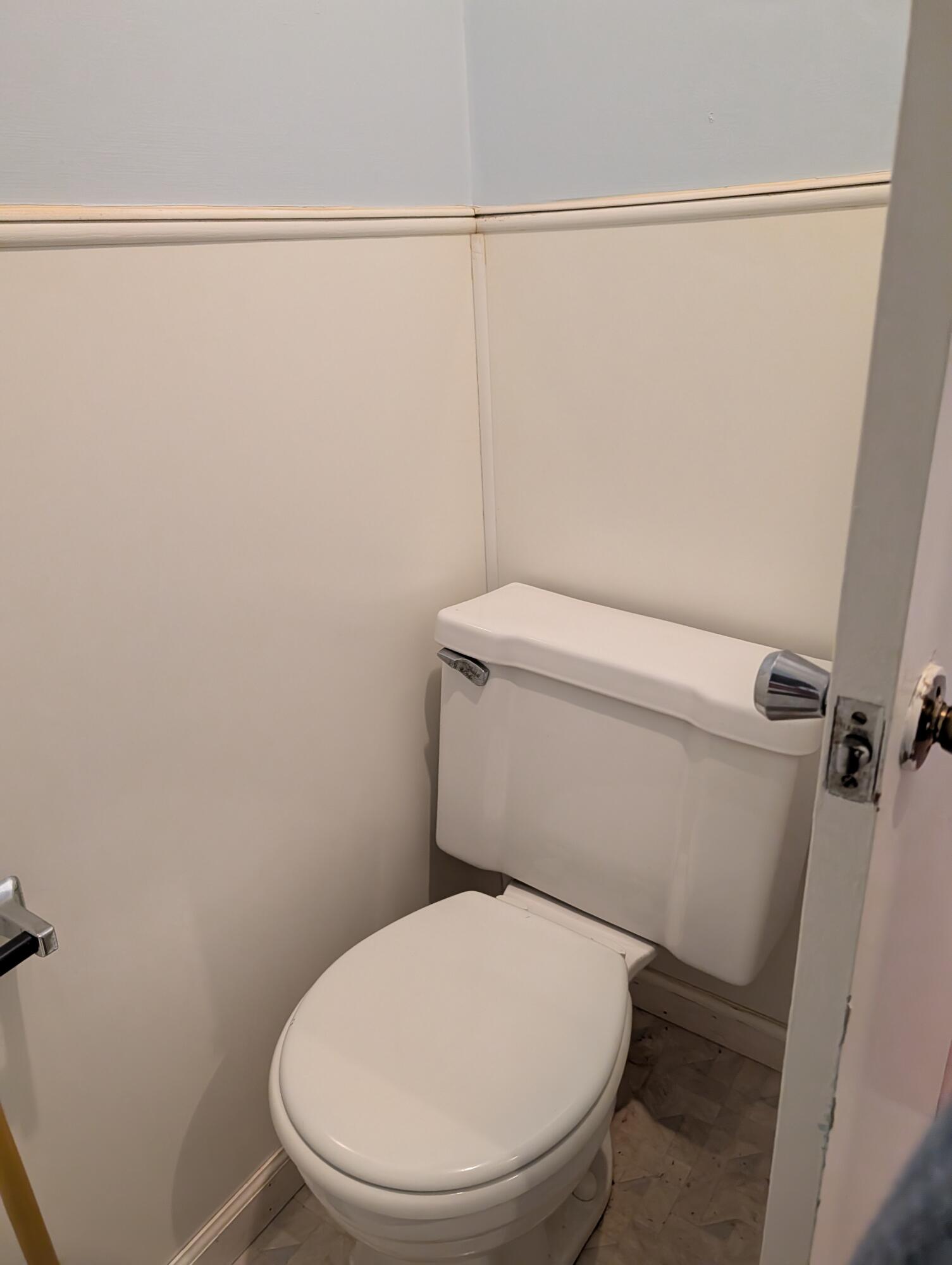 625 West Rhea Avenue Spring City, TN 37381 - Photo 34 of 41 PXL_20260119_214525283