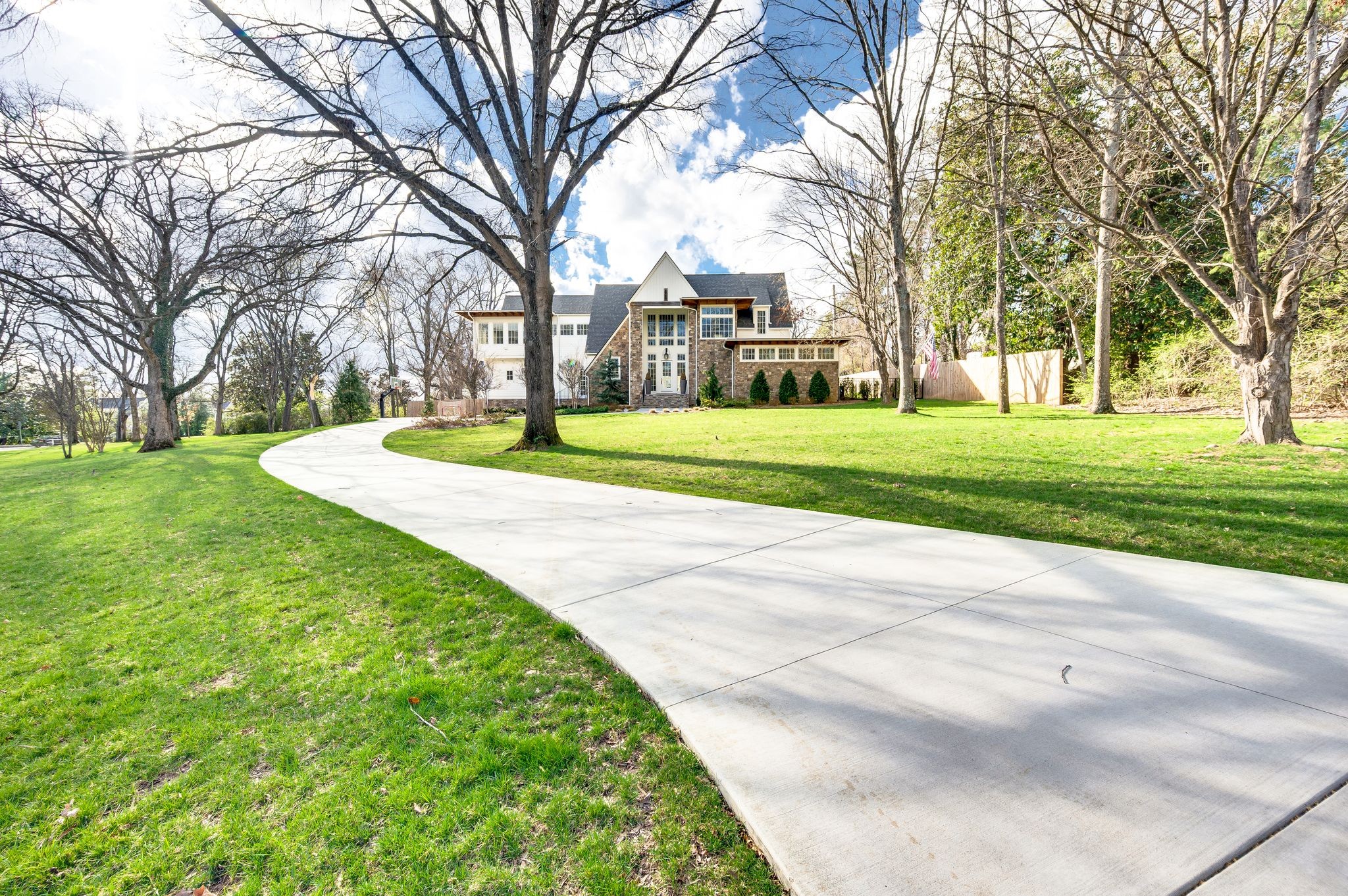 2402 Valley Brook Road Nashville, TN 37215 - Photo 5 of 66