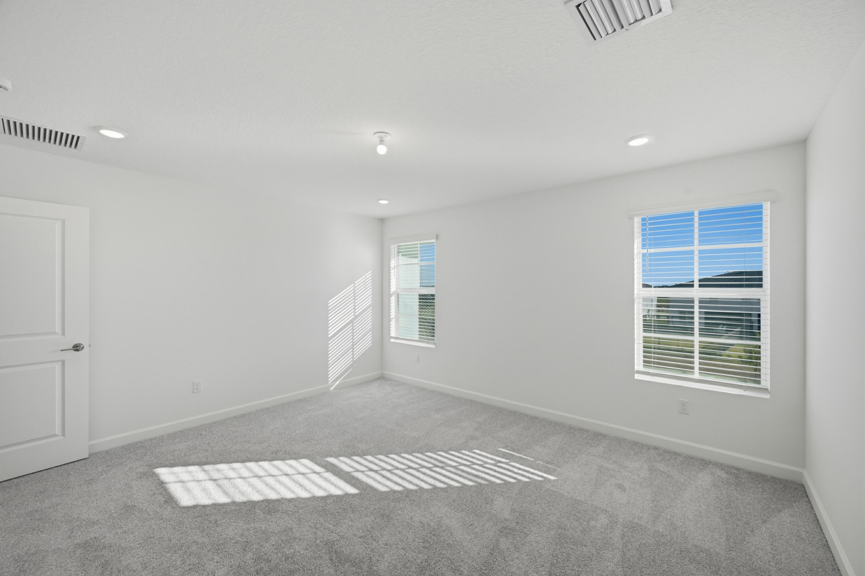 19568 Whispering Creek Road Loxahatchee, FL 33470 - Photo 16 of 30 16_19