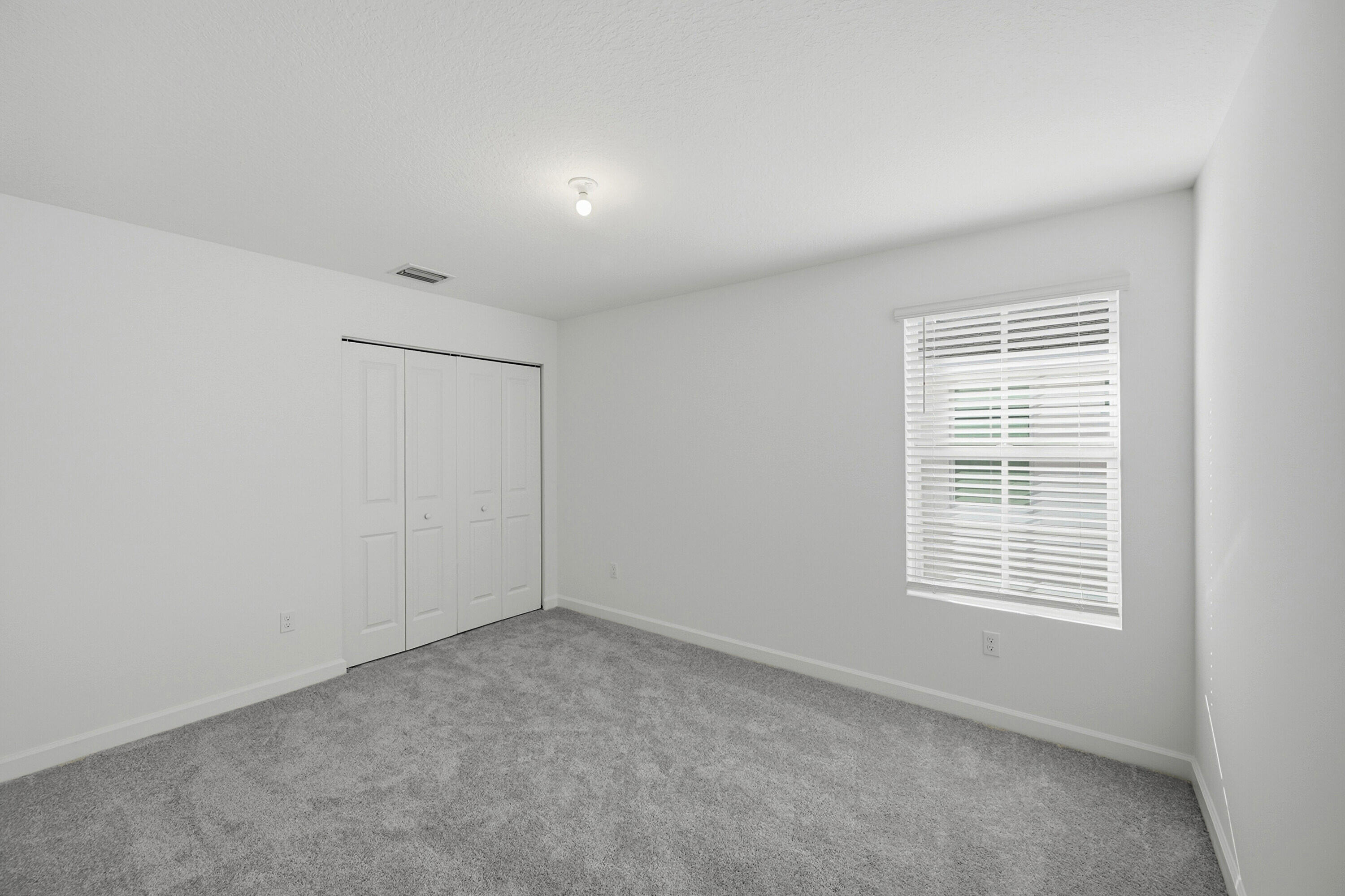 19568 Whispering Creek Road Loxahatchee, FL 33470 - Photo 23 of 30 23_15