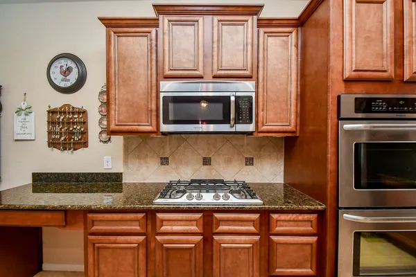 $364,500 | 5510 South Denham Ridge Lane, Spring, TX 77389