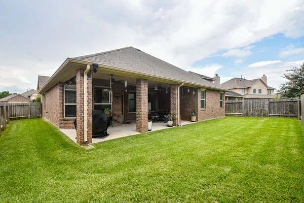 $364,500 | 5510 South Denham Ridge Lane, Spring, TX 77389
