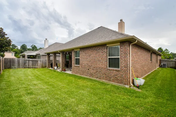 $364,500 | 5510 South Denham Ridge Lane, Spring, TX 77389