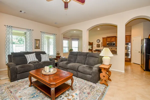 $364,500 | 5510 South Denham Ridge Lane, Spring, TX 77389