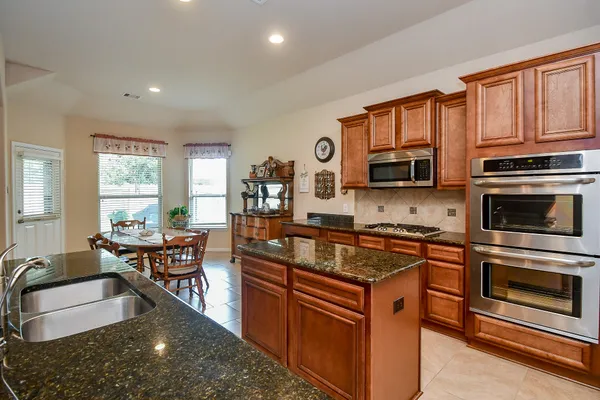 $364,500 | 5510 South Denham Ridge Lane, Spring, TX 77389