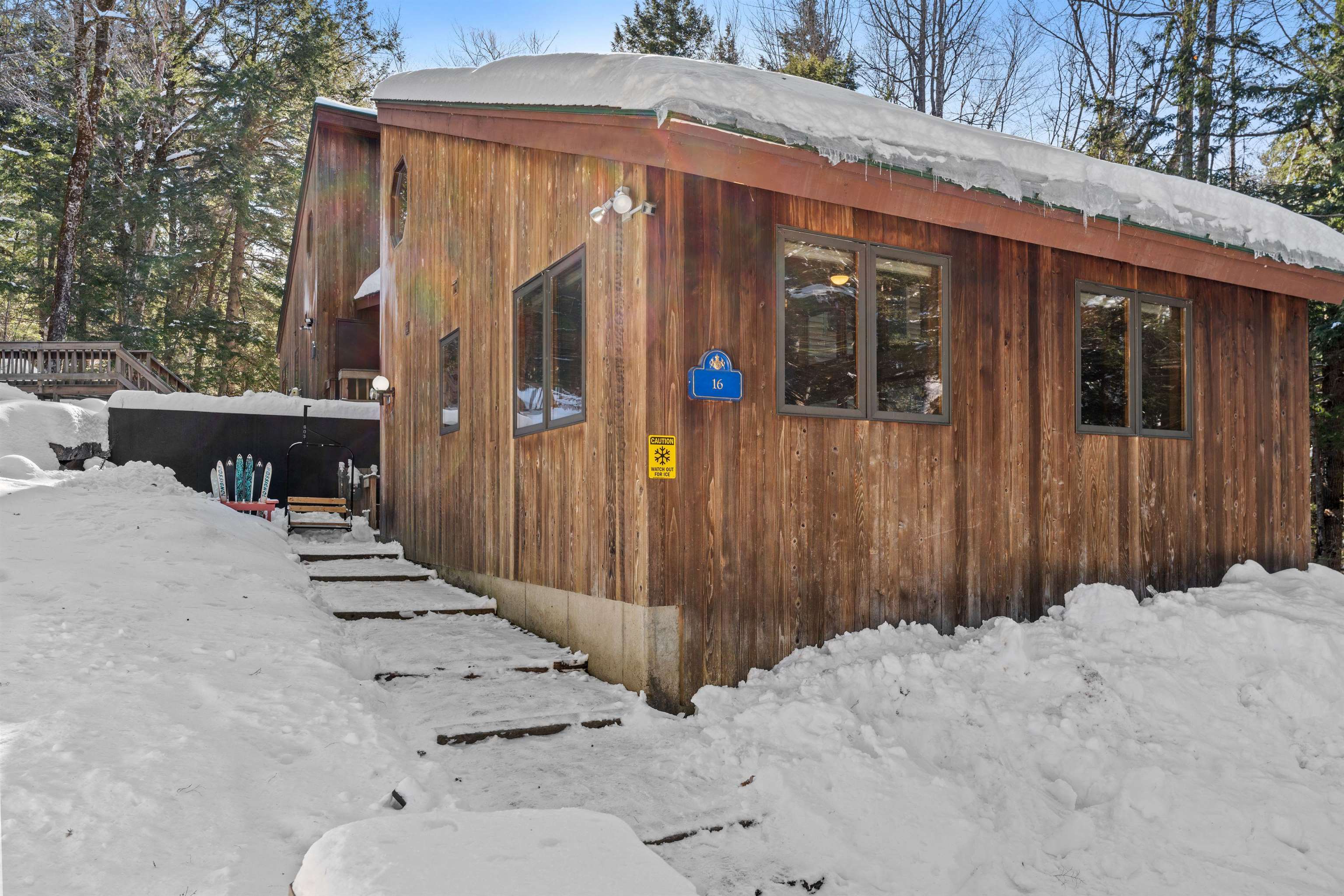 326 Crown Ridge Road, Unit 16 Conway, NH 03860 - Photo 4 of 52