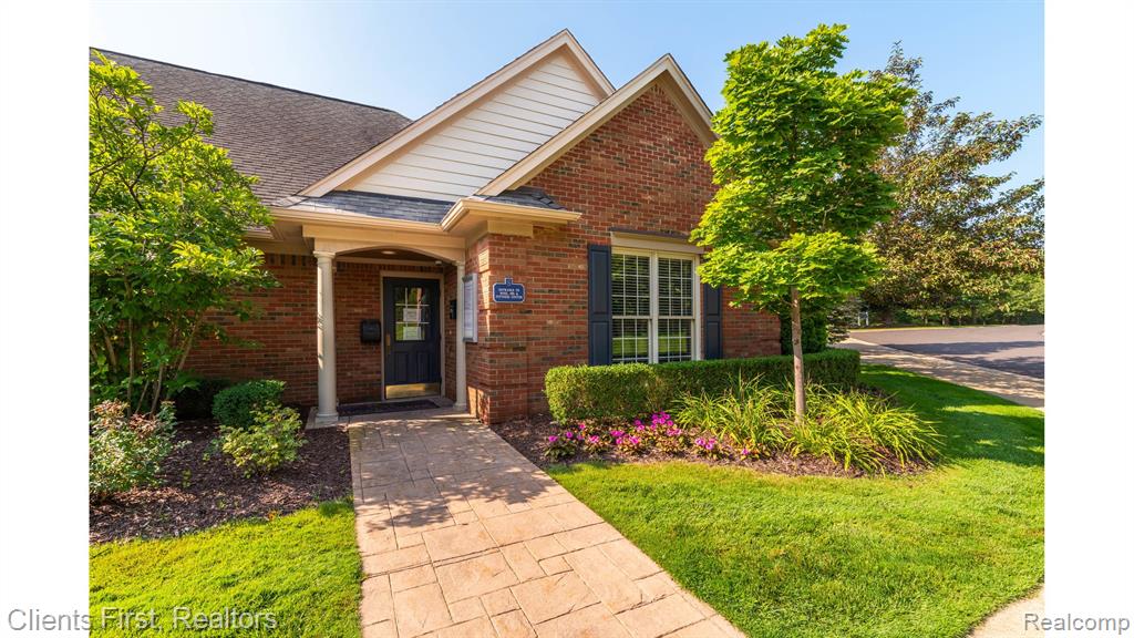 3492 Oakmonte Boulevard Rochester, MI 48306 - Photo 16 of 16