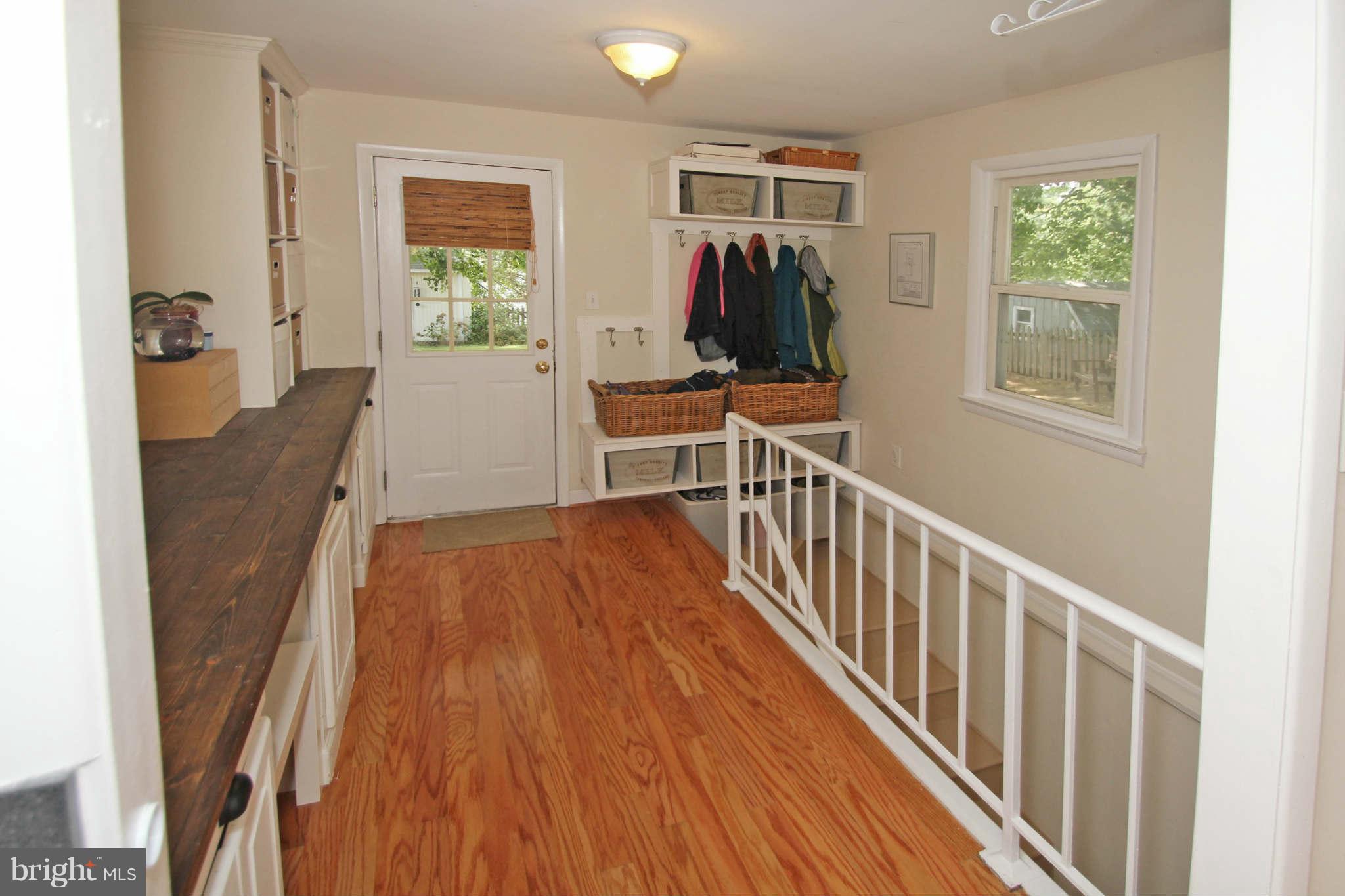 10116 Capitol View Avenue Silver Spring, MD 20910 - Photo 15 of 29 Interior (General)
