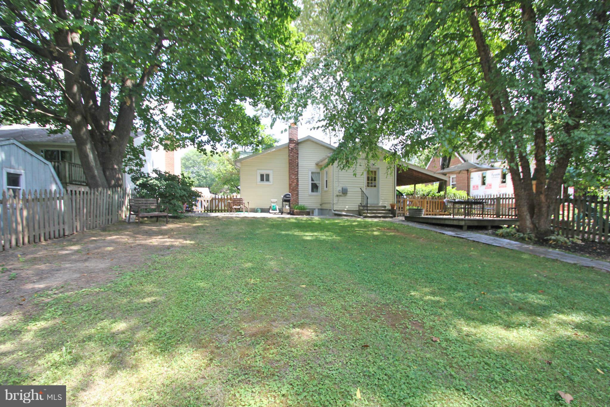 10116 Capitol View Avenue Silver Spring, MD 20910 - Photo 27 of 29 Exterior (Rear)