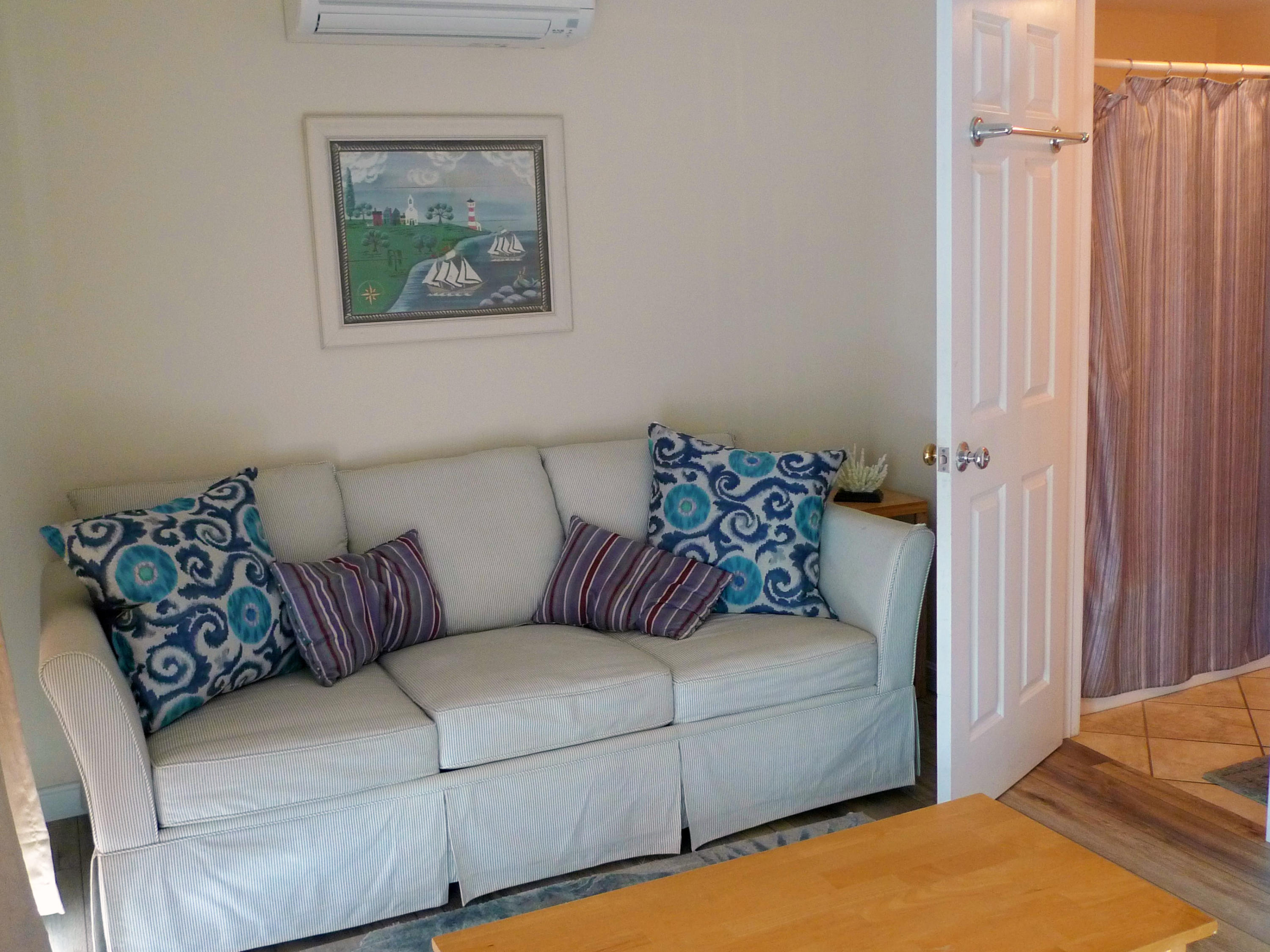 482 Shore Road, Unit 5 Truro, MA 02666 - Photo 8 of 20 Living 1